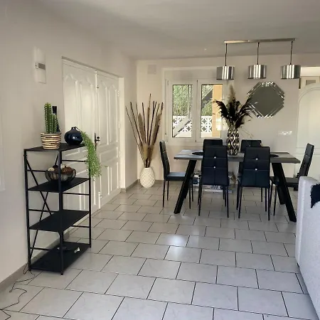 Daenerys - Azulenacalpe *