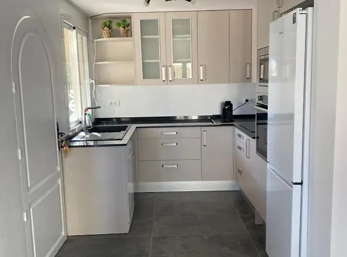 Daenerys - Azulenacalpe *